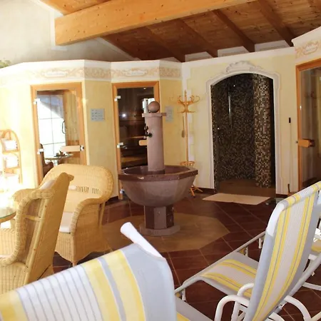 Penzion Haus Anni 3*